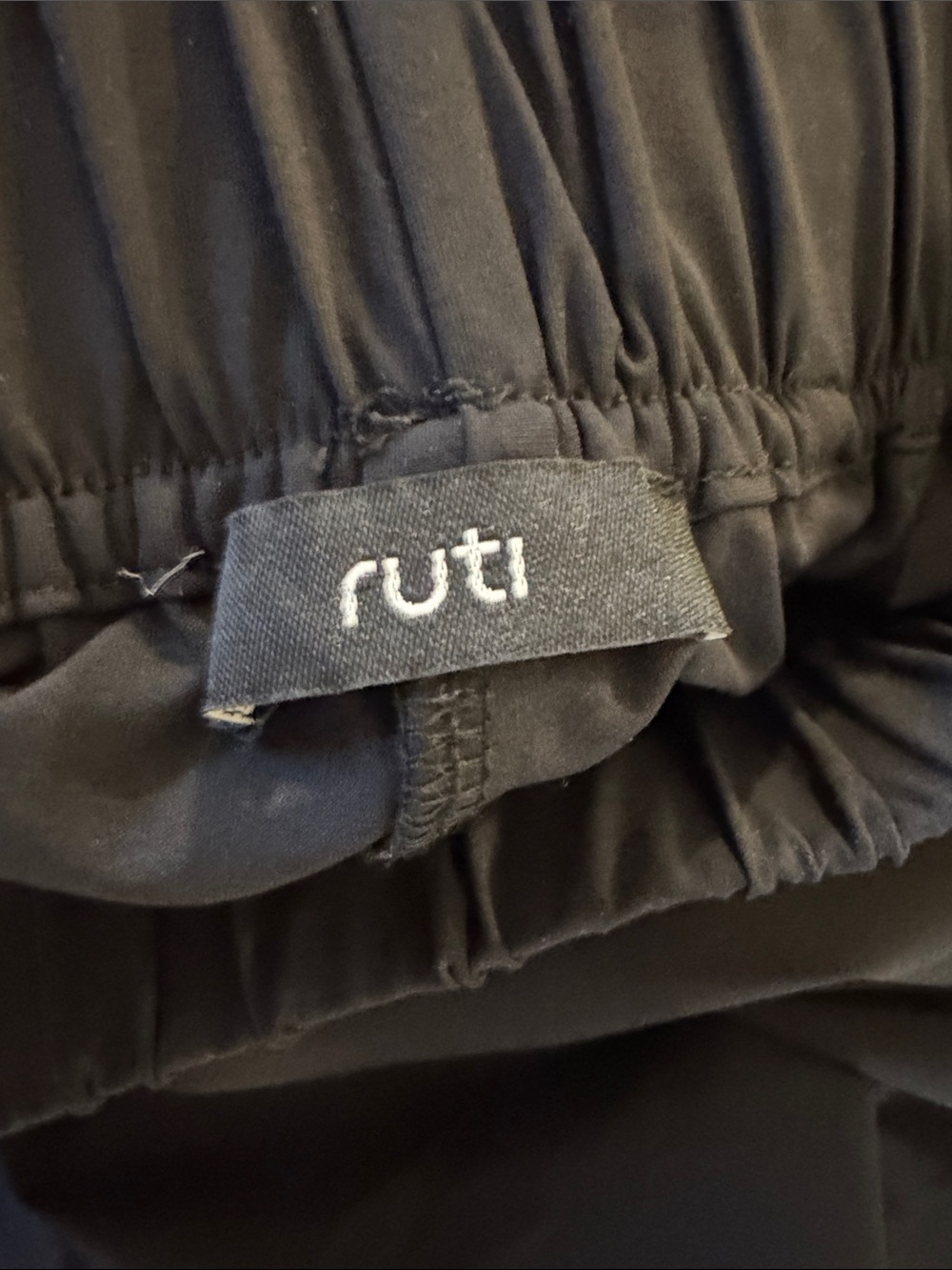 Ruti Wide-Leg Cargo Cropped Pants - Black - Picture 5 of 8